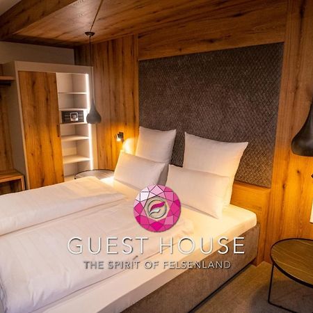 Guesthouse Felsenland Dahn Eksteriør bilde